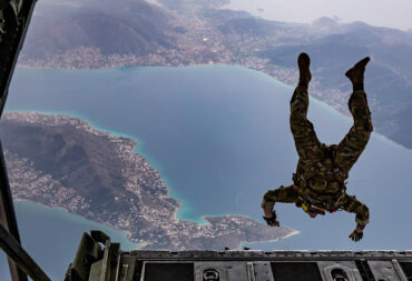 Freefall Jump Greek SF